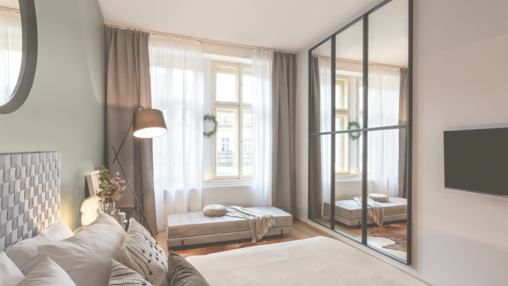 Service Apartment
